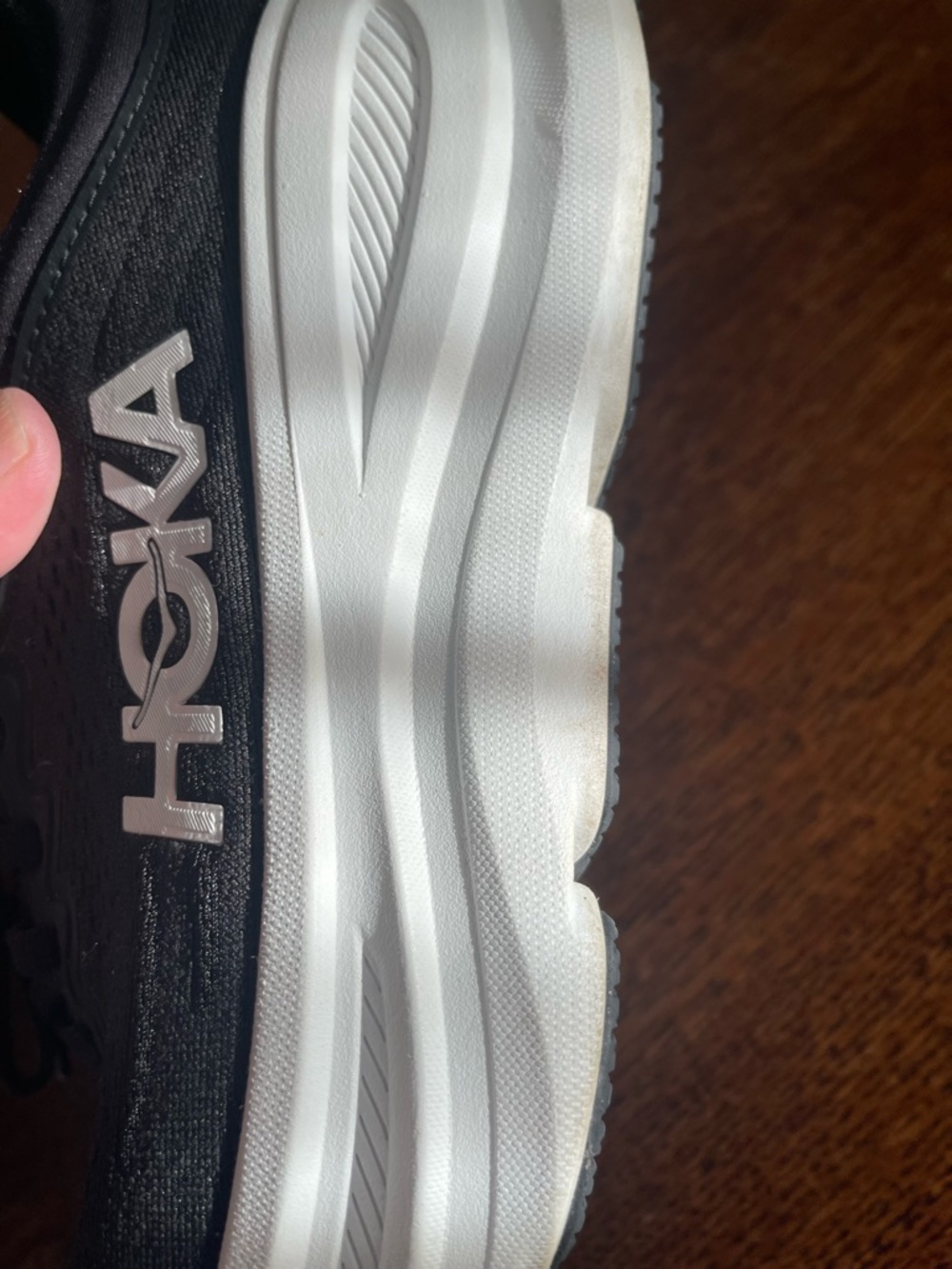 Hoka Black and White Bondi 9 - worn 1x - Picture 5 of 11